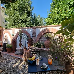 400 Couette-café Florence