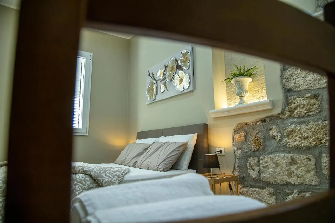 House Orlando Hotel Sferracavallo Guest house