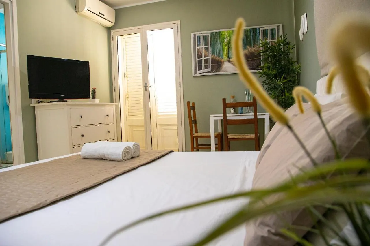 House Orlando Hotel Sferracavallo Italy